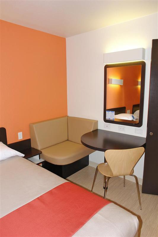 Motel 6-Capitol Heights, Md - Washington Largo Room photo